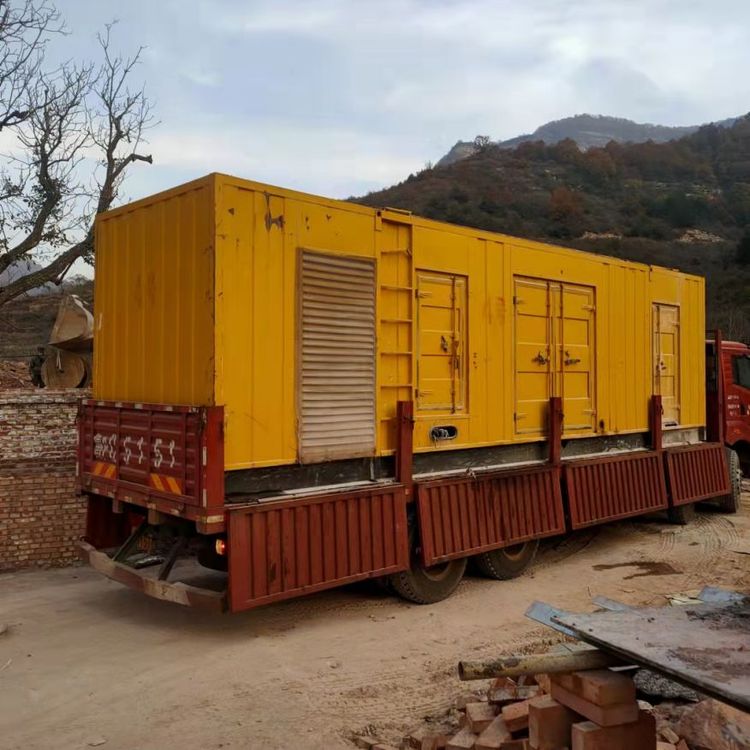 北泉镇200kW 发电机组在带电阻性负载时，输出功率会受到哪些因素的影响？